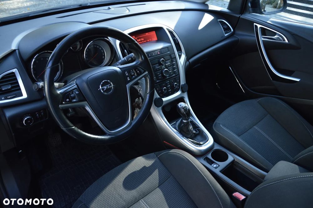 Opel Astra - 11