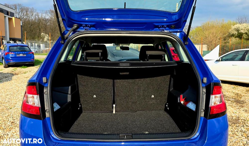 Skoda Fabia 1.0 TSI Ambition - 11