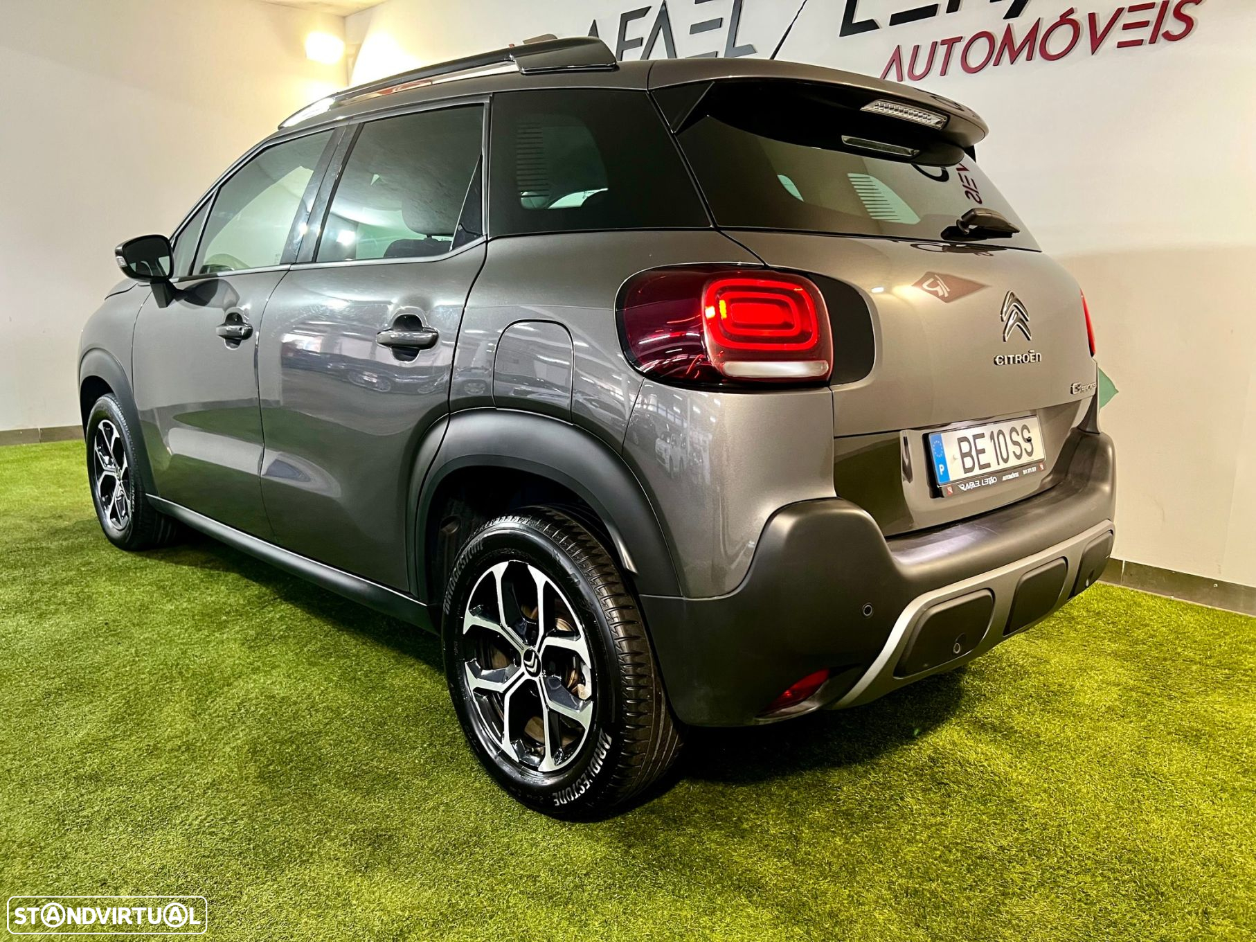 Citroën C3 Aircross 1.2 PureTech Shine - 8