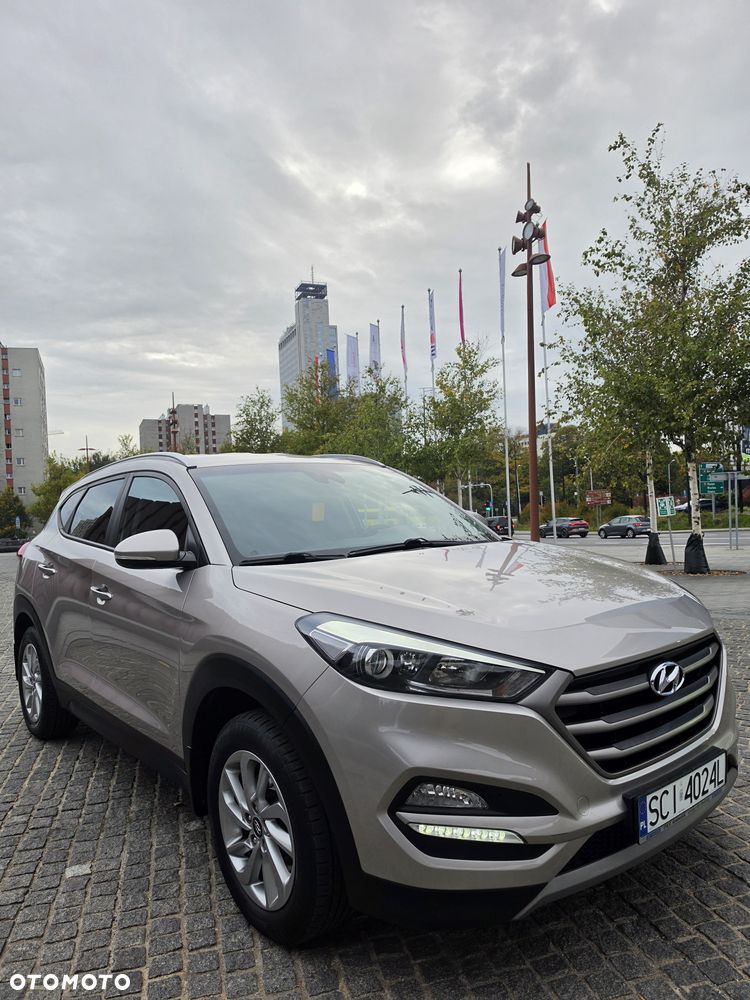 Hyundai Tucson - 2