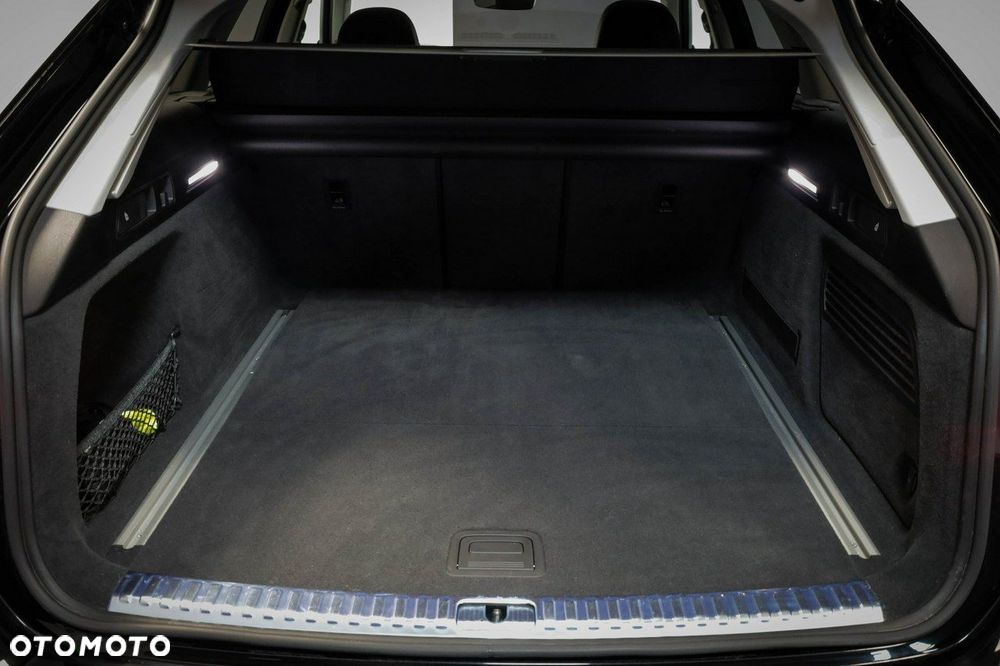 Audi A6 Avant - 32