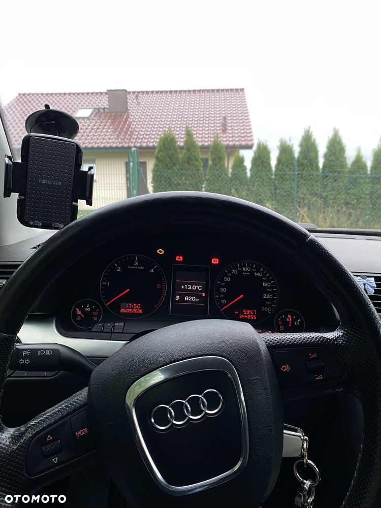 Audi A4 Avant - 5