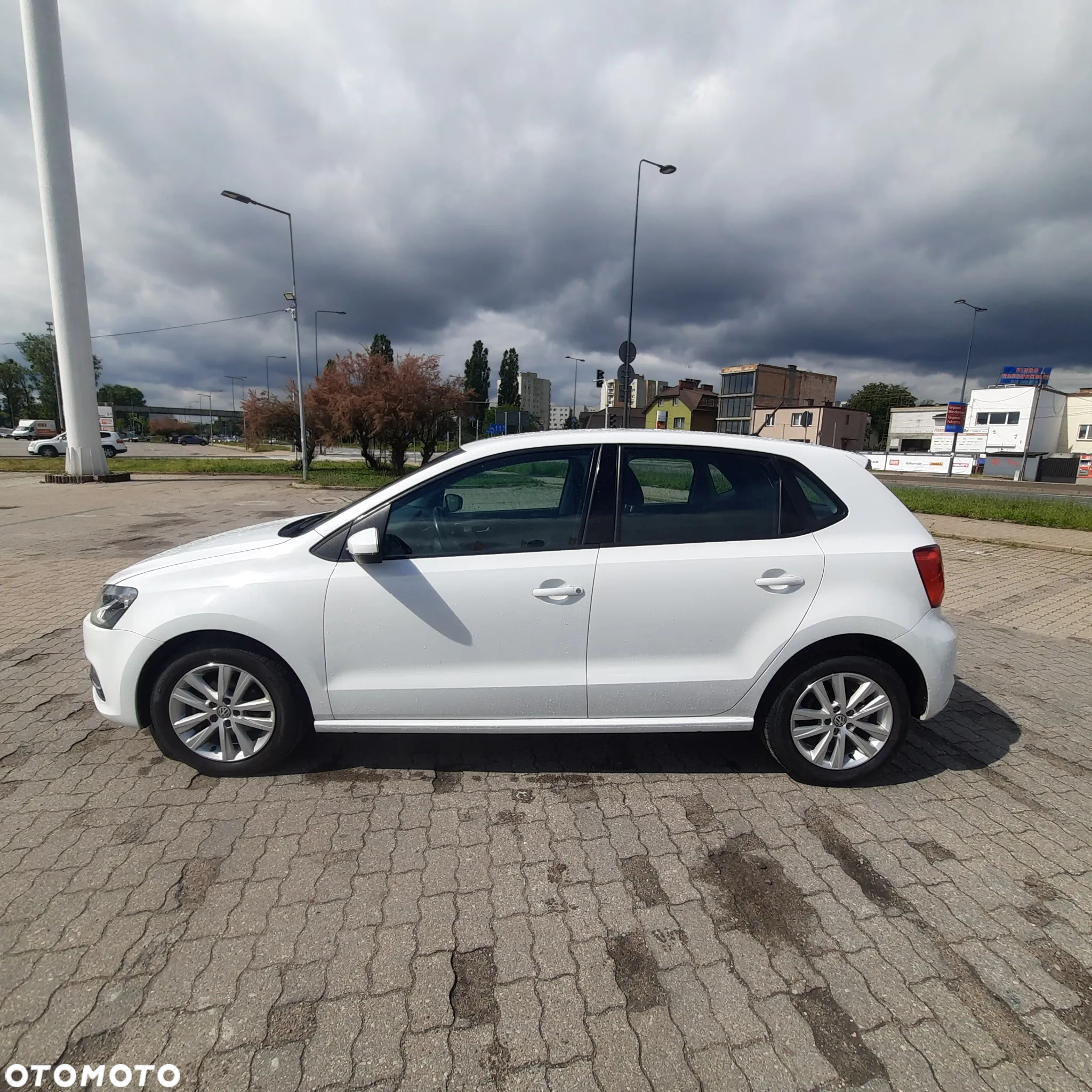 Volkswagen Polo 1.4 TDI (Blue Motion Technology) Comfortline - 2