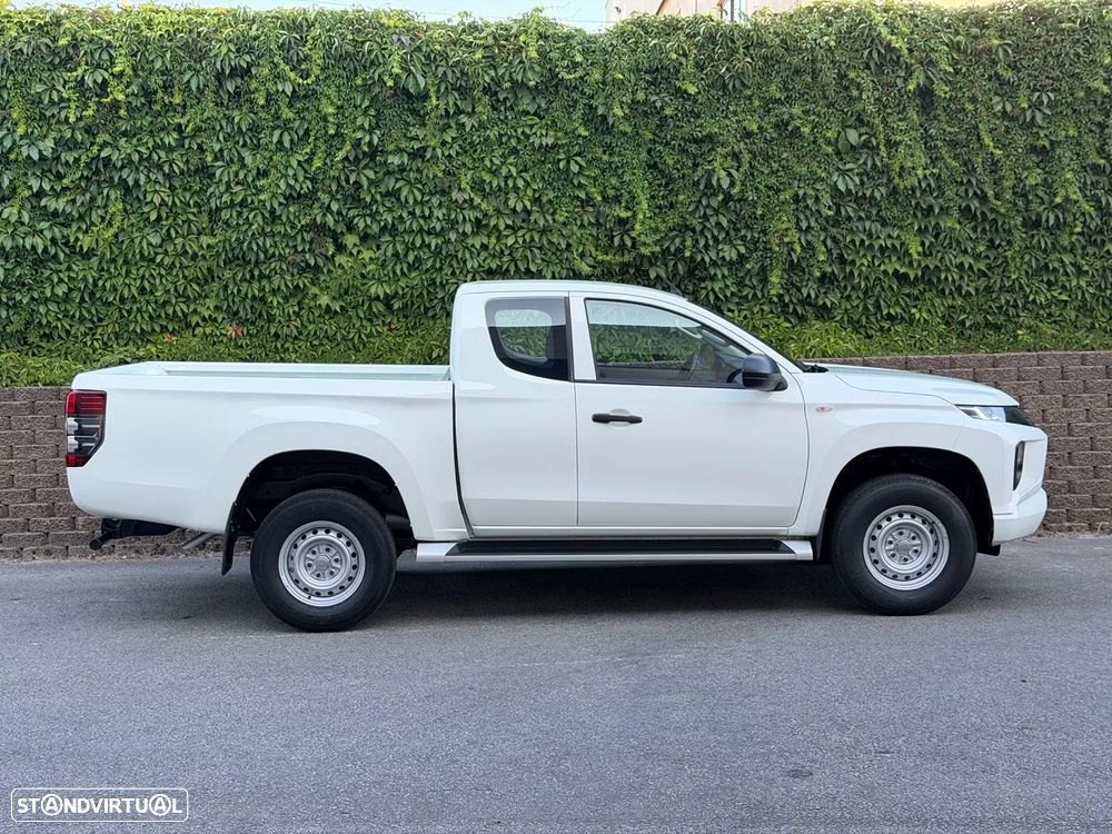 Mitsubishi L200 2.3 DI-D SpaceCab 4WD 3L - 22