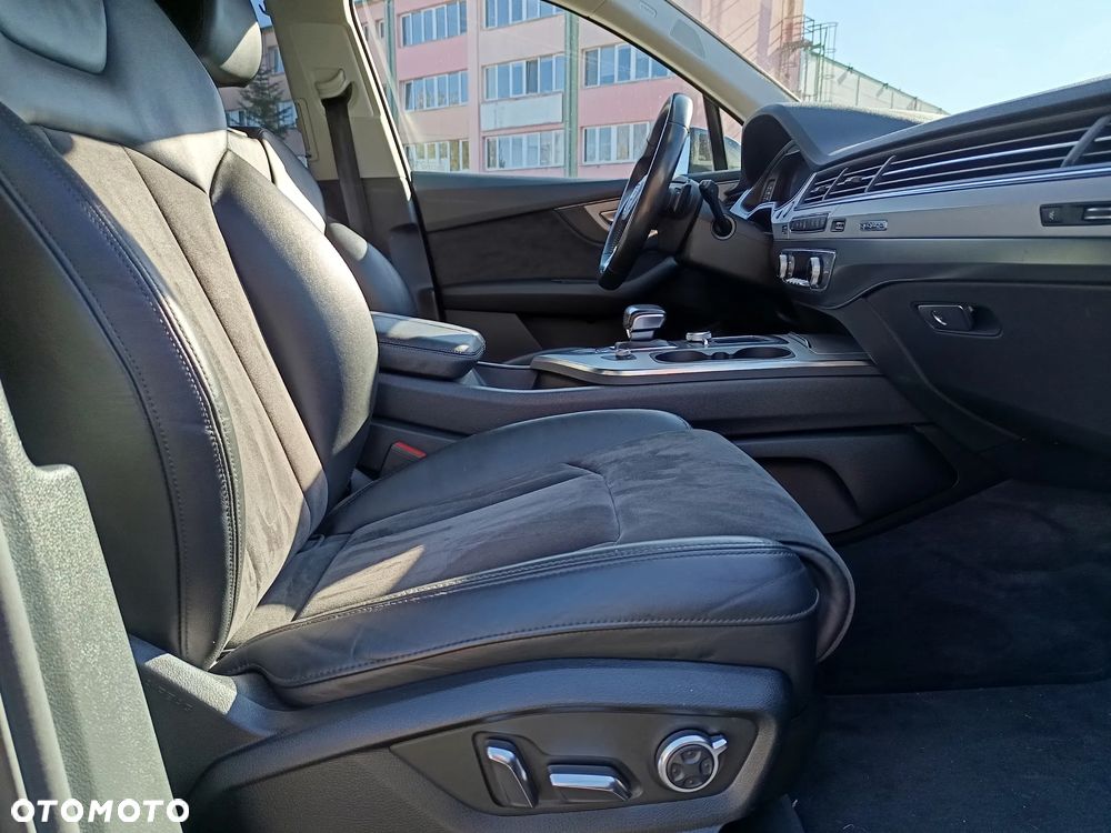 Audi Q7 3.0 TDI ultra Quattro Tiptronic - 8