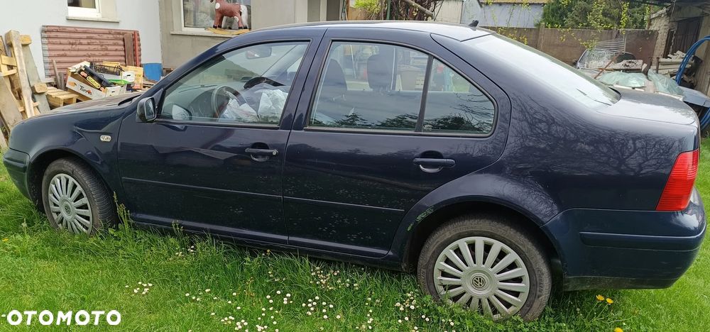 Volkswagen Bora Variant 2.0 - 2