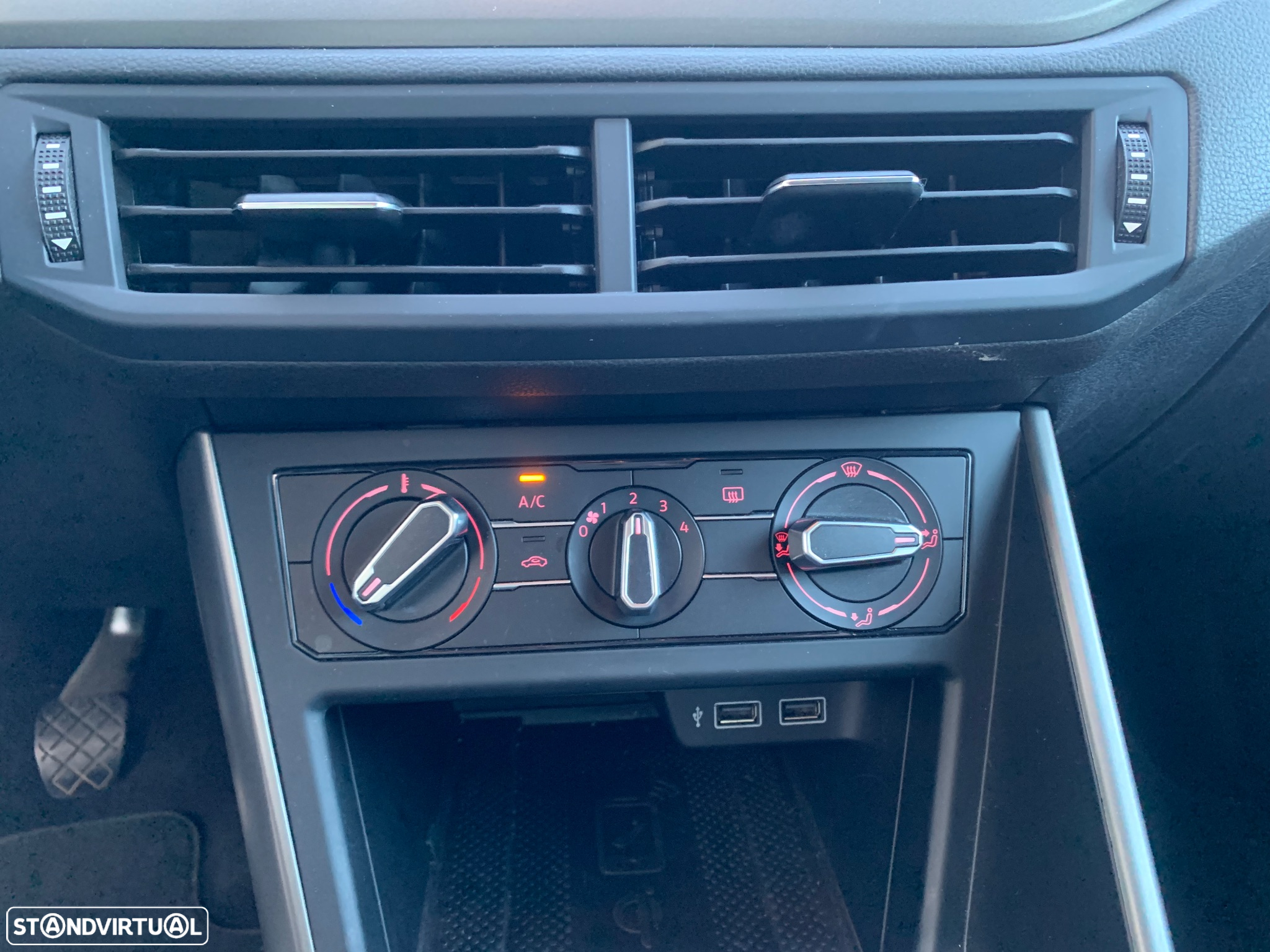VW Polo 1.6 TDI Trendline - 12