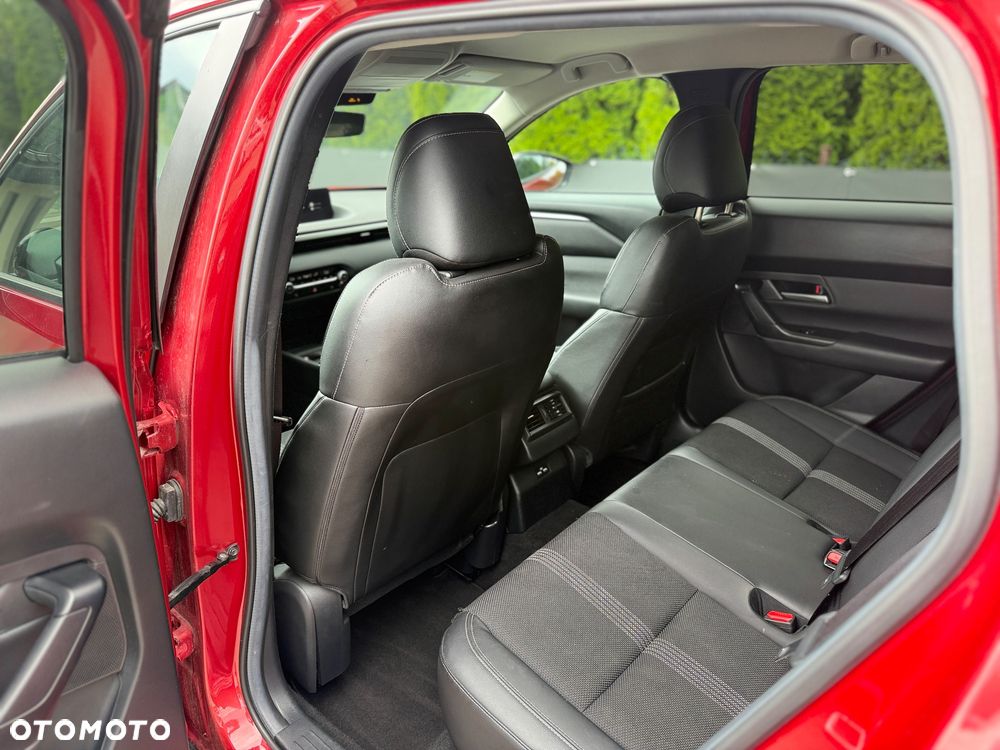 Mazda CX-50 - 24