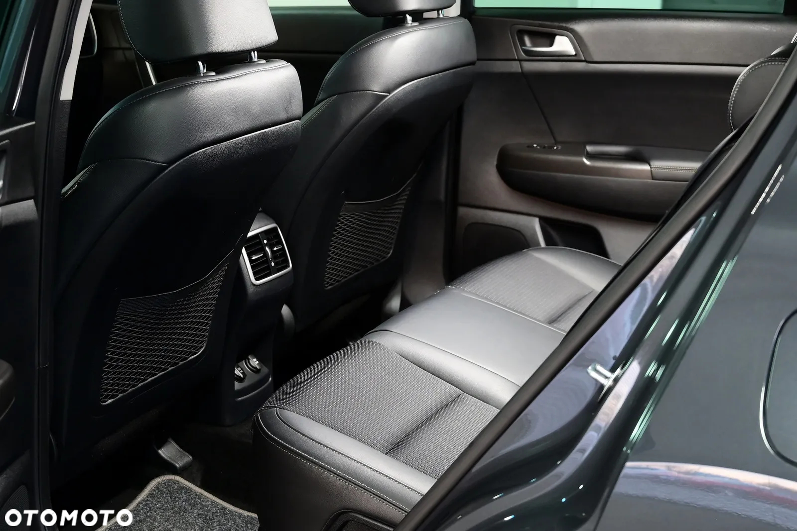 Kia Sportage - 8