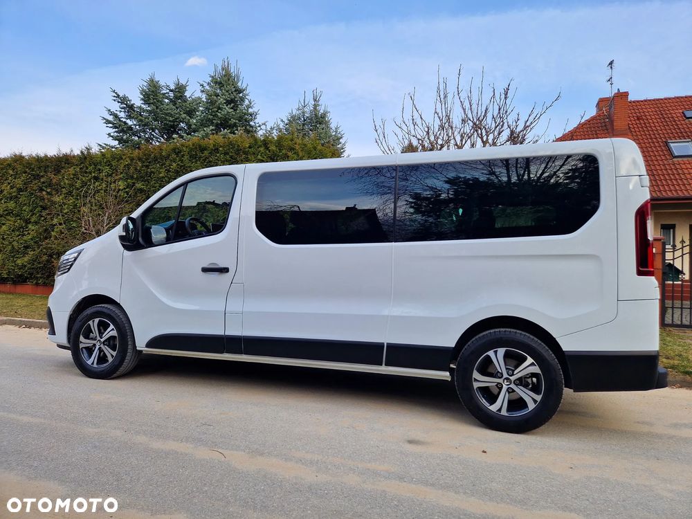 Renault Trafic 2.0 dCi - 8