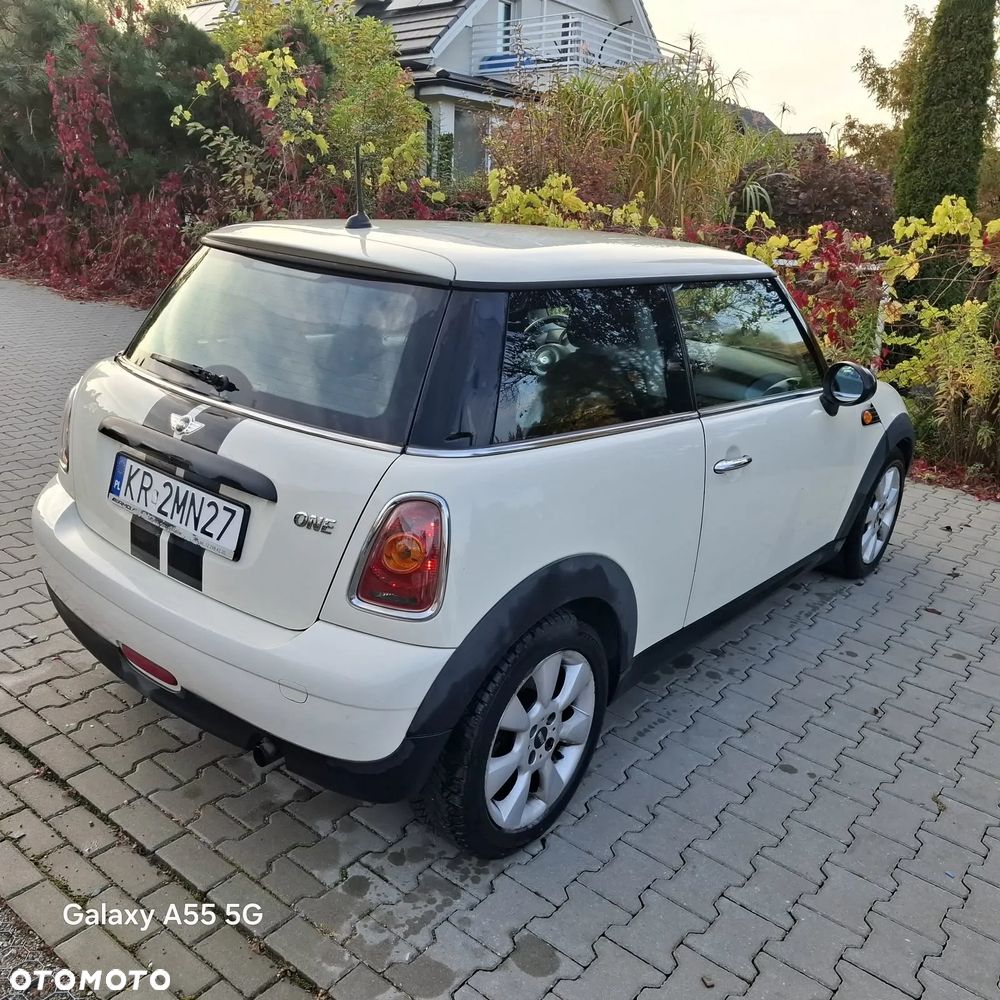 MINI ONE Standard - 6
