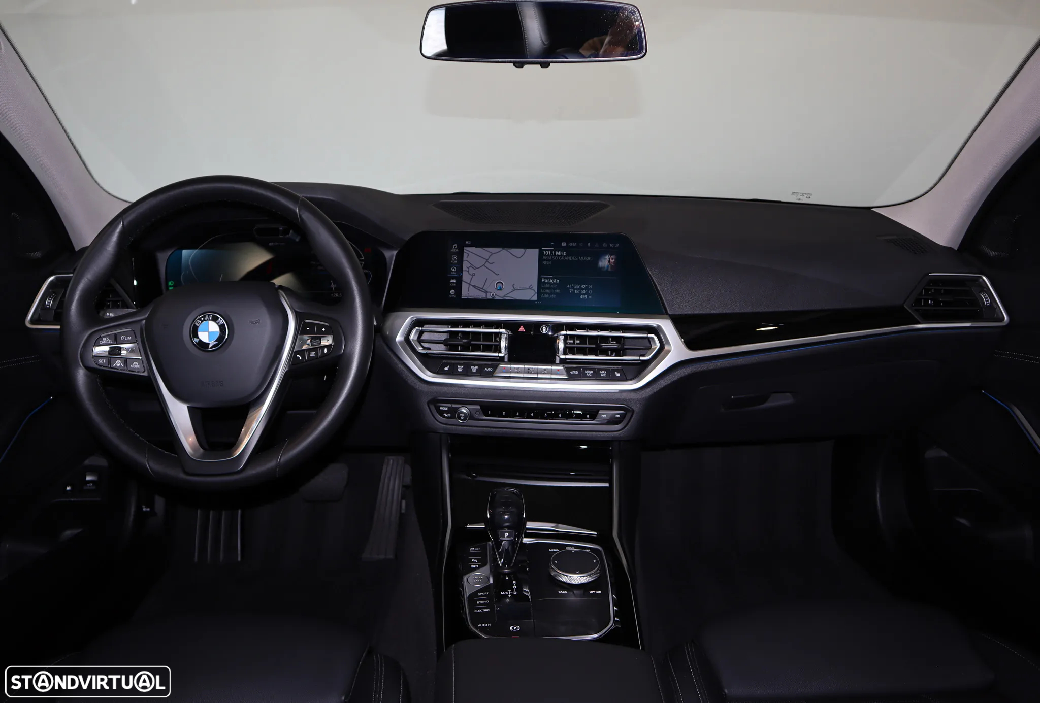 BMW 330 e Touring Line Sport Auto - 13