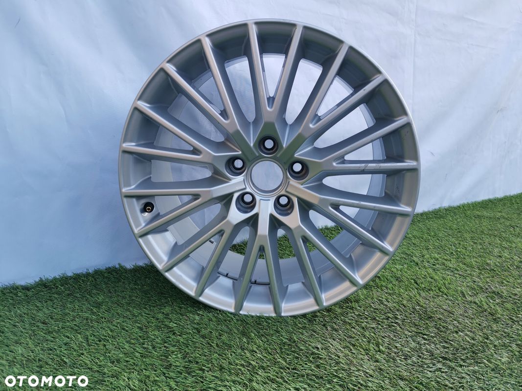 FELGA AUDI TT 8S0 8,5x18 ET50 5x112 8S0601025D - 1