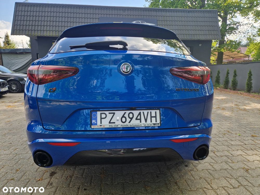 Alfa Romeo Stelvio 2.0 Turbo Veloce Q4 - 3