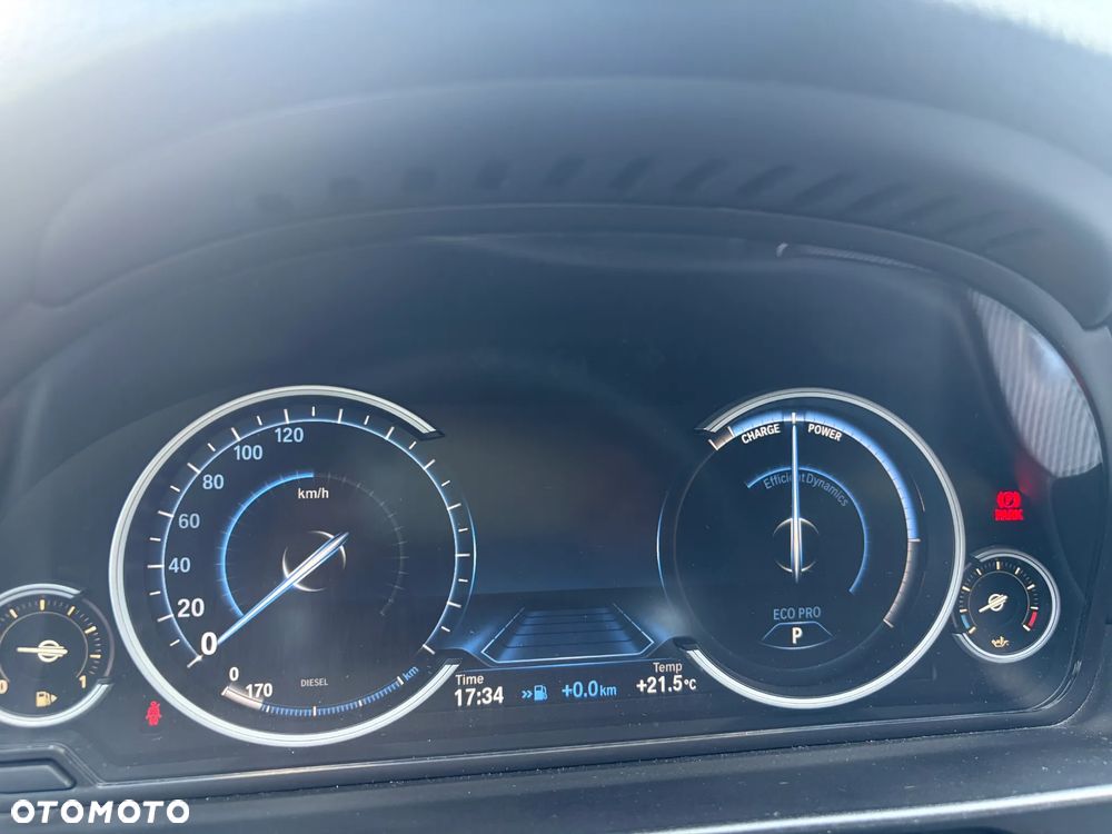 BMW Seria 5 520d M Sport Edition - 33