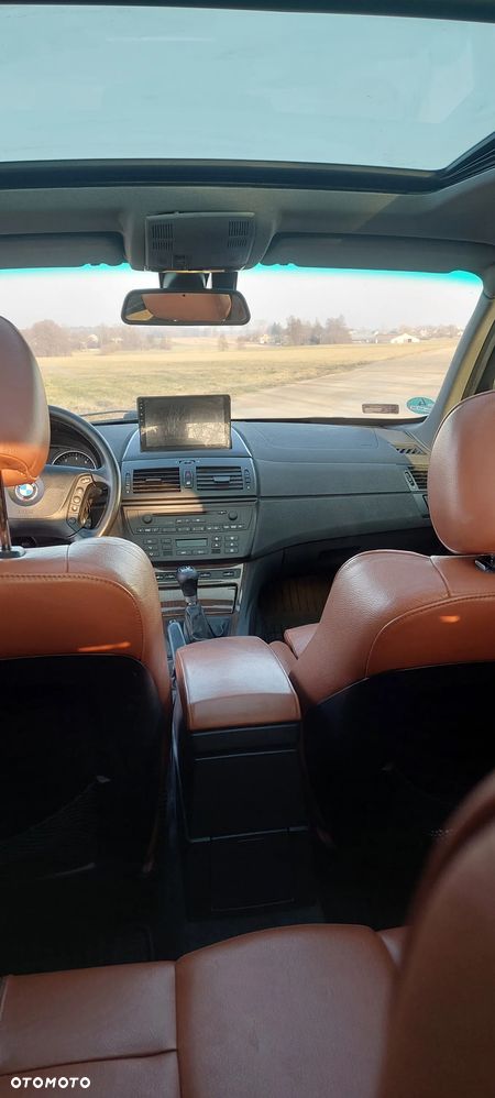 BMW X3 3.0d - 9
