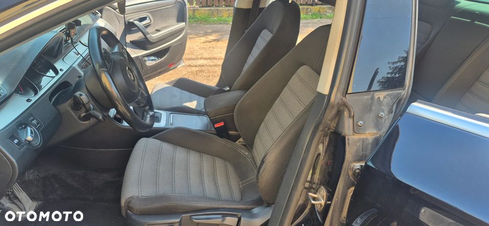 Volkswagen Passat CC 2.0 TDI DPF - 11