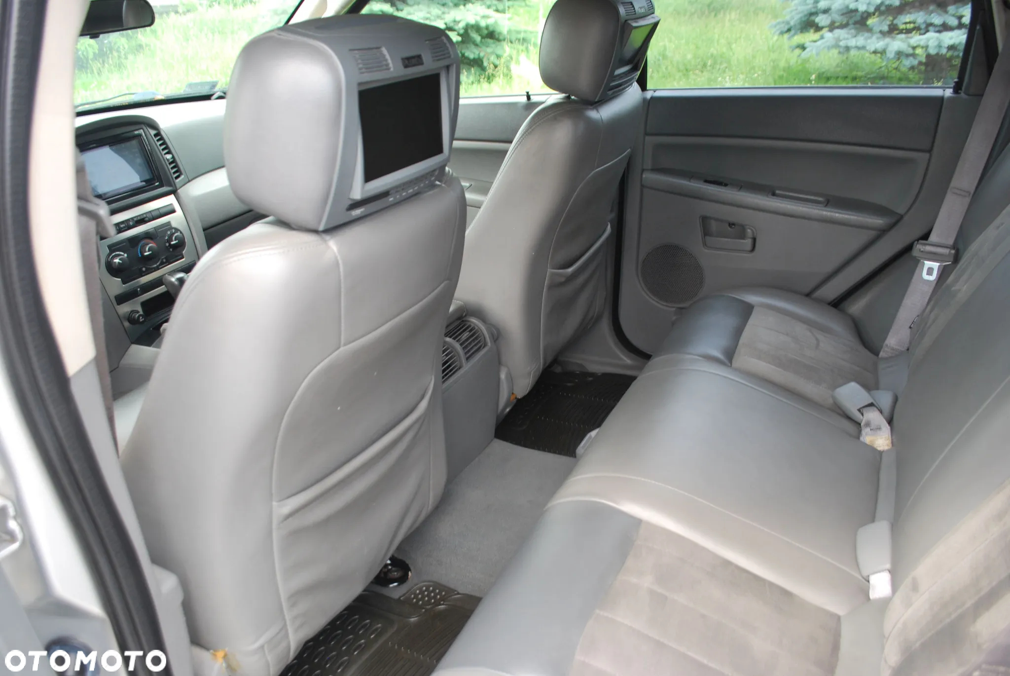 Jeep Grand Cherokee - 6