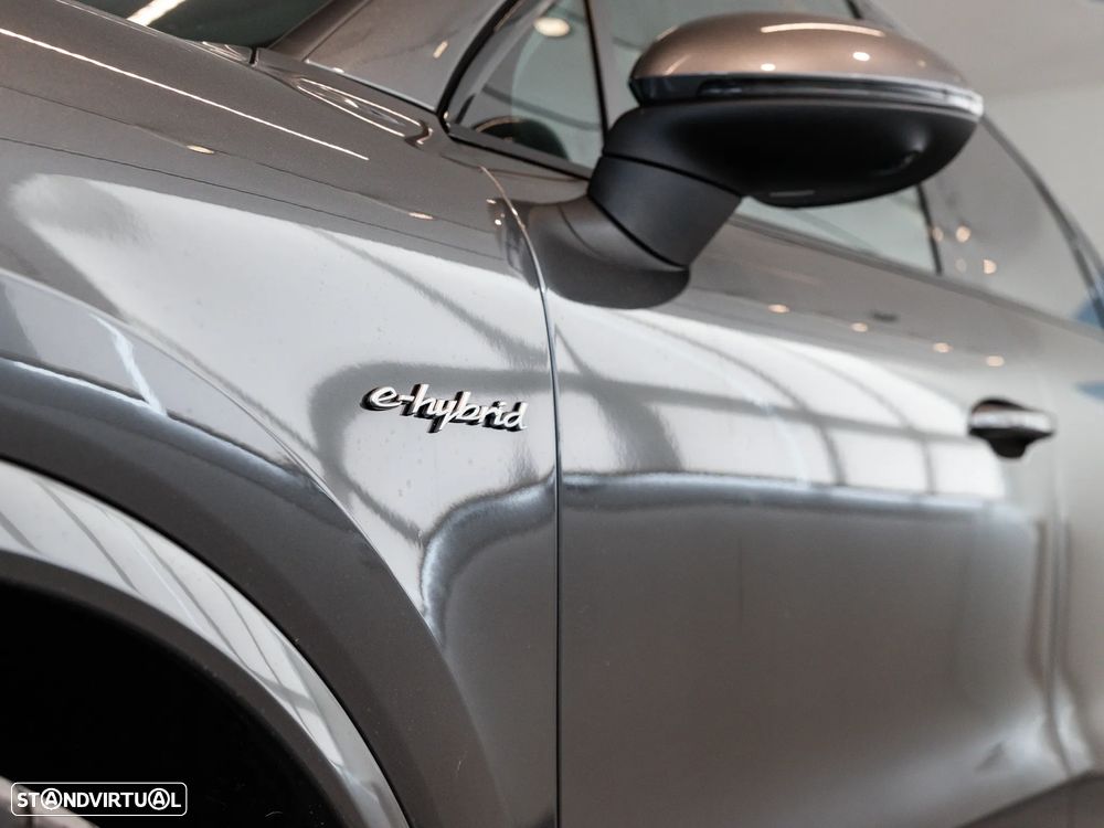 Porsche Cayenne Coupé E-Hybrid - 19