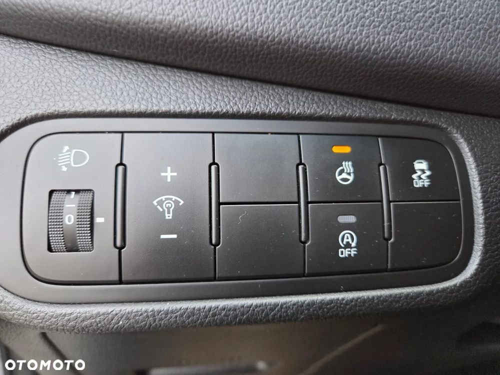 Kia Carens 1.6 GDI Dream Team Edition - 14