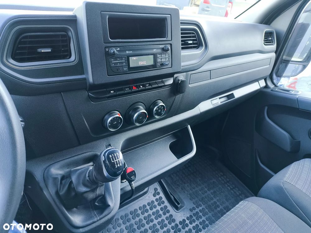 Renault Master - 13