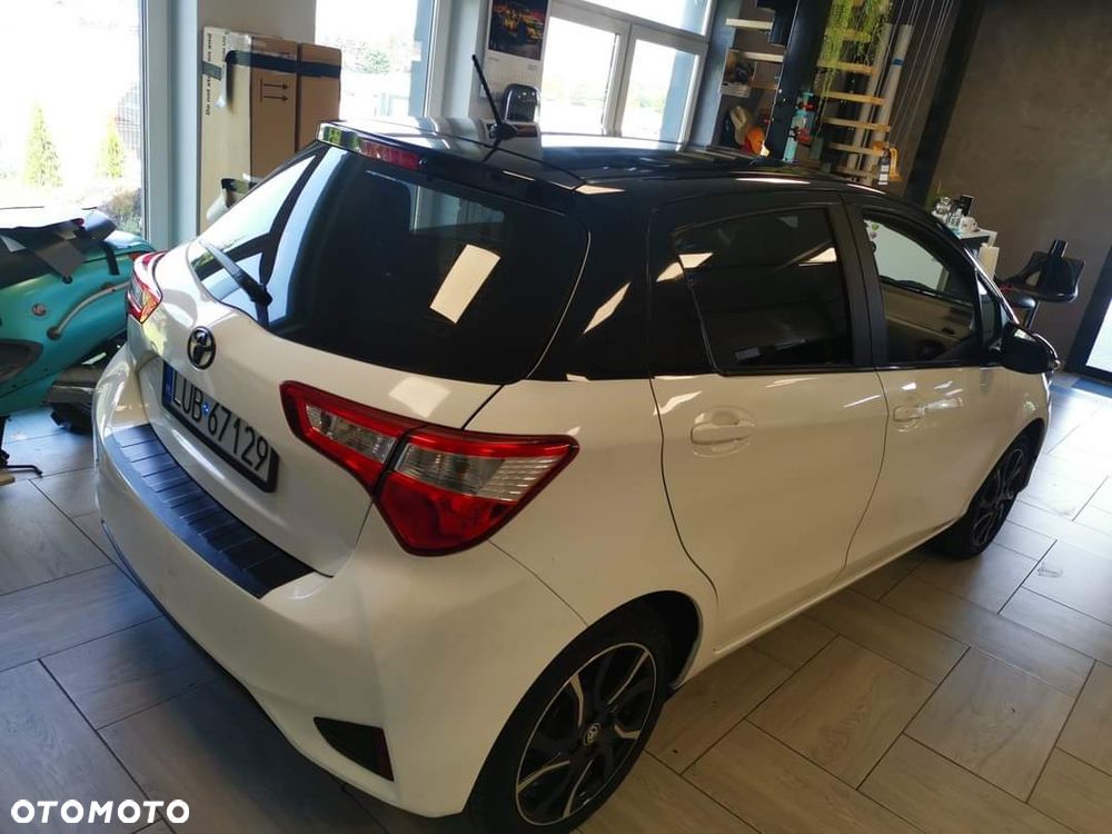 Toyota Yaris 1.5 Selection - 5