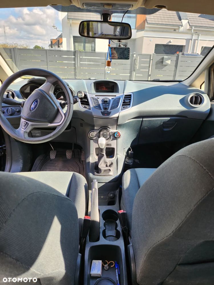Ford Fiesta 1.25 Ambiente - 3
