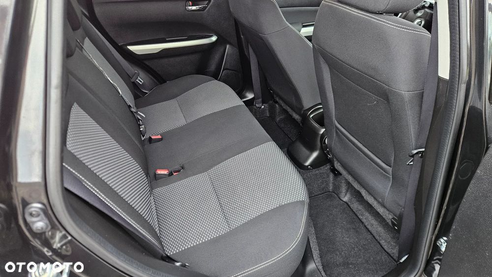 Suzuki Vitara 1.6 DDiS (4x4) Allgrip Comfort+ - 13