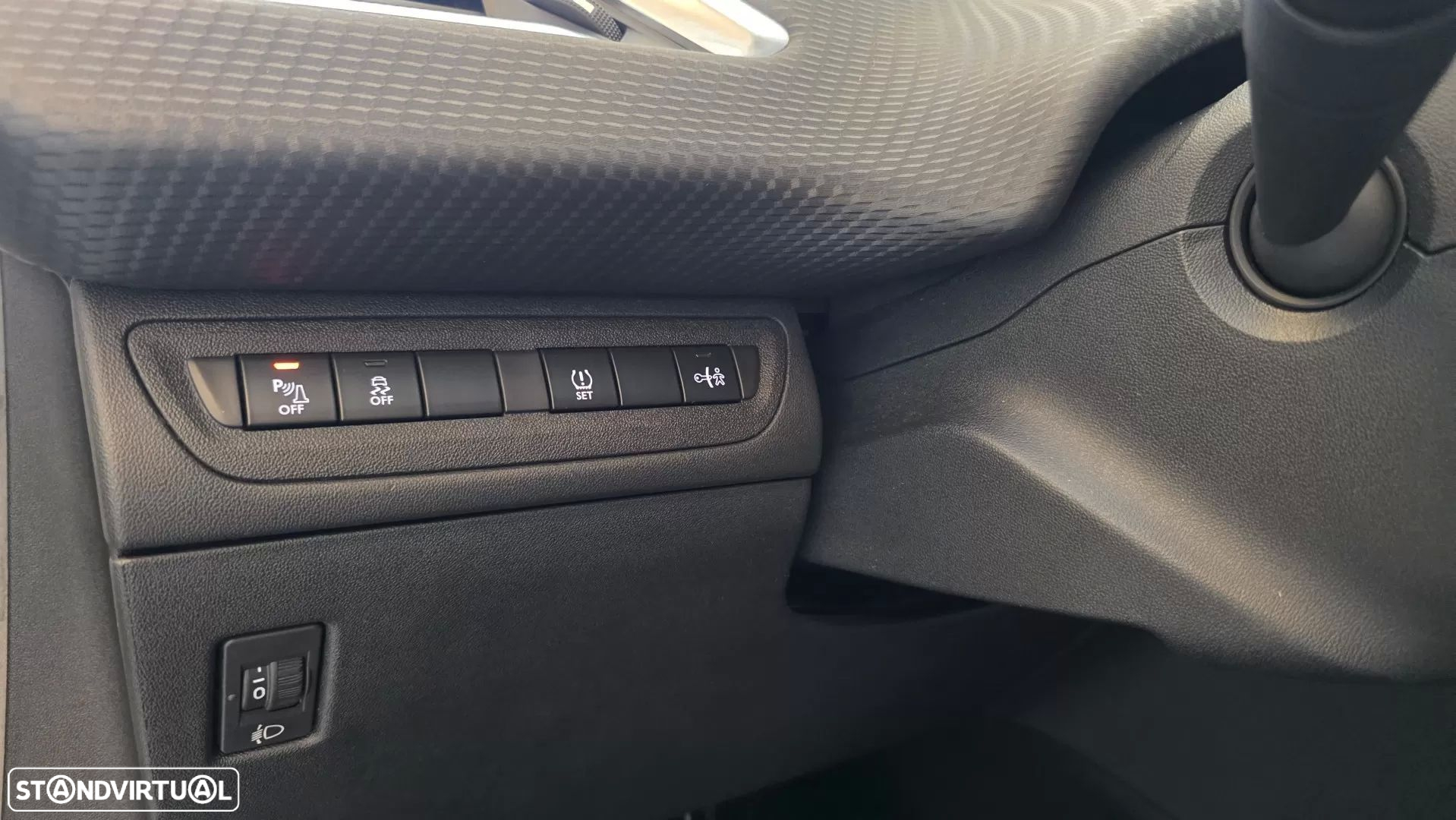 Peugeot 2008 1.4 HDi Allure - 34