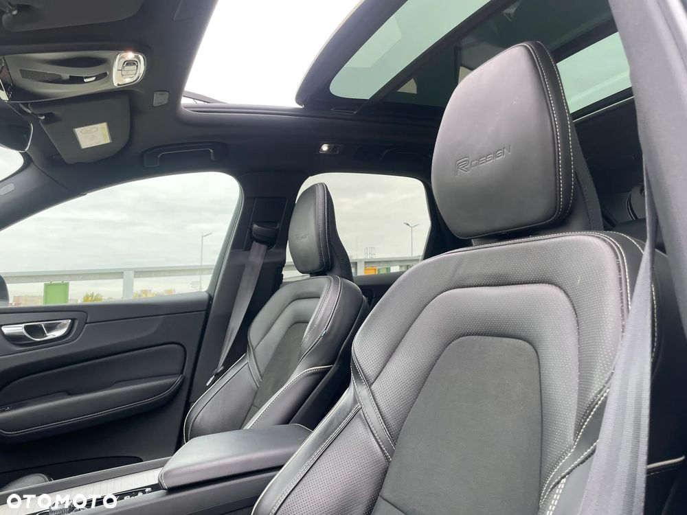 Volvo XC 60 T4 Geartronic RDesign - 27