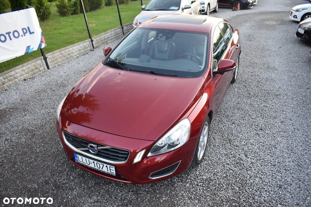 Volvo S60 - 1