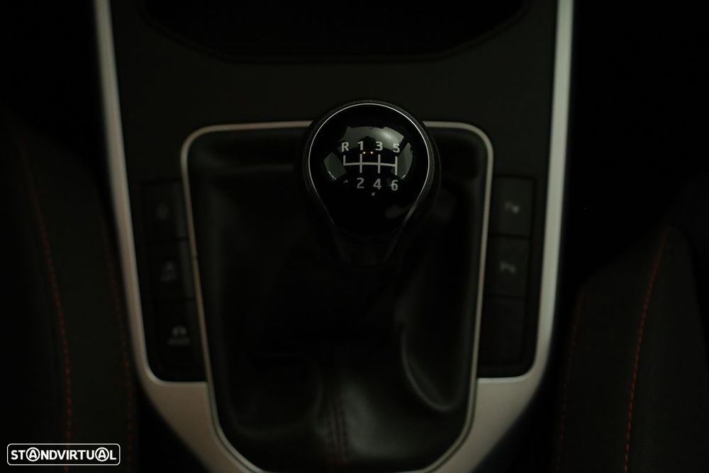 SEAT Arona 1.0 TSI FR - 13