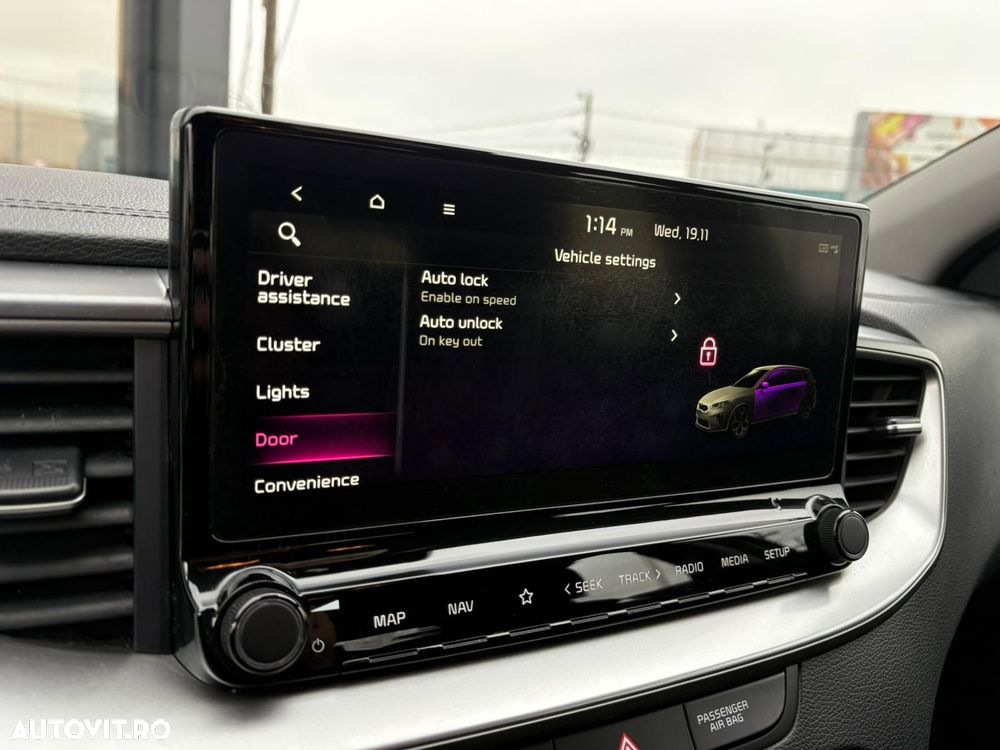 Kia Ceed - 13