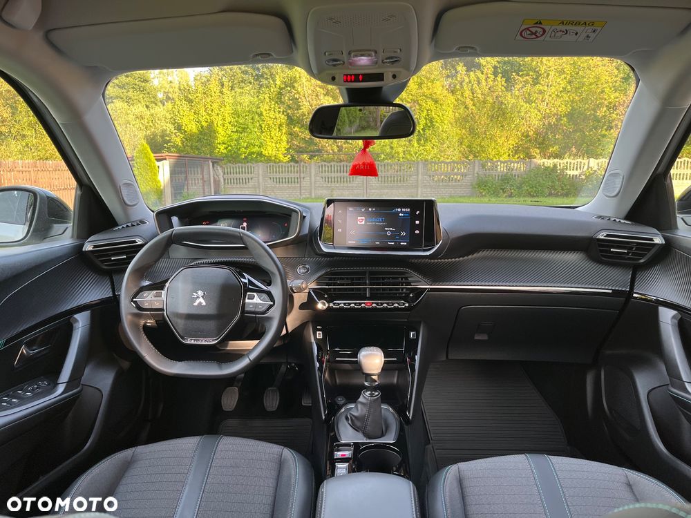 Peugeot 2008 1.2 PureTech Allure Pack S&S - 18