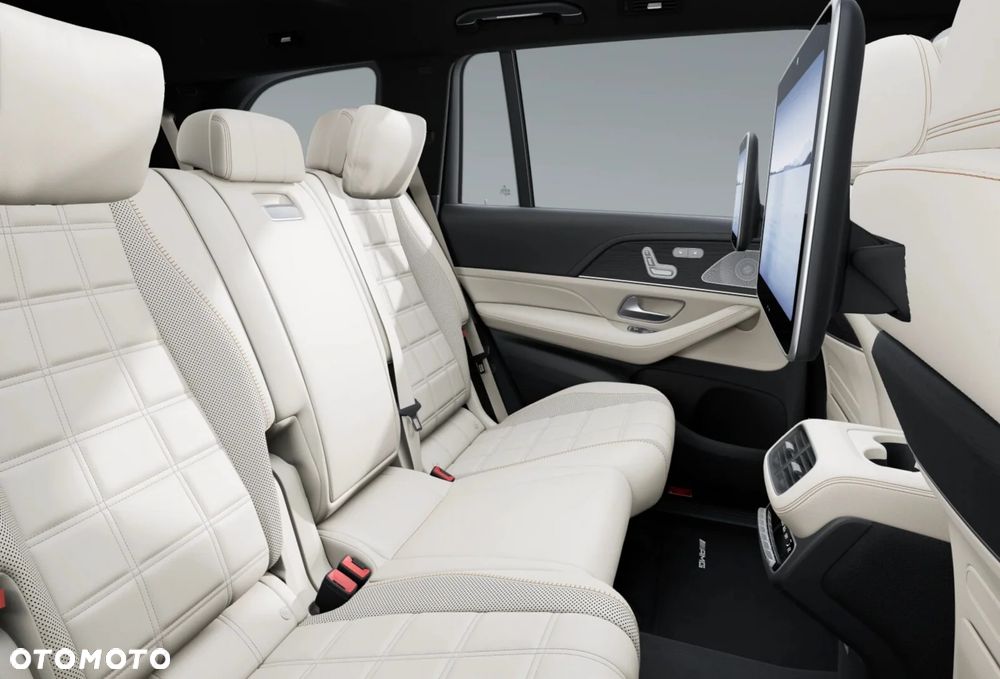 Mercedes-Benz GLS - 7