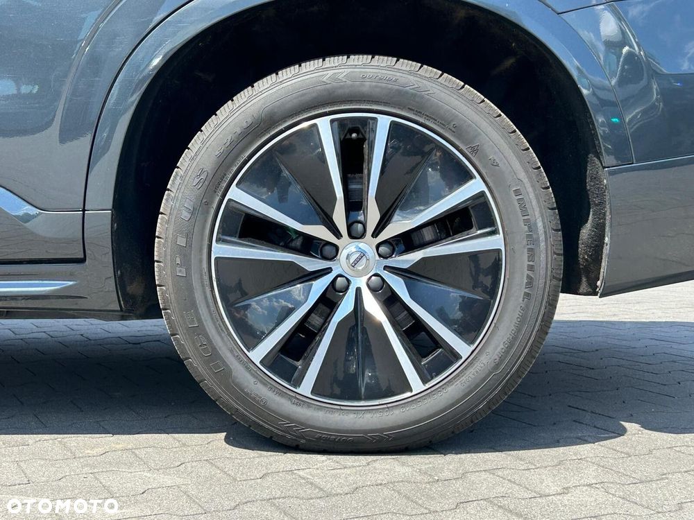 Volvo XC 90 B5 D AWD Momentum Pro - 34
