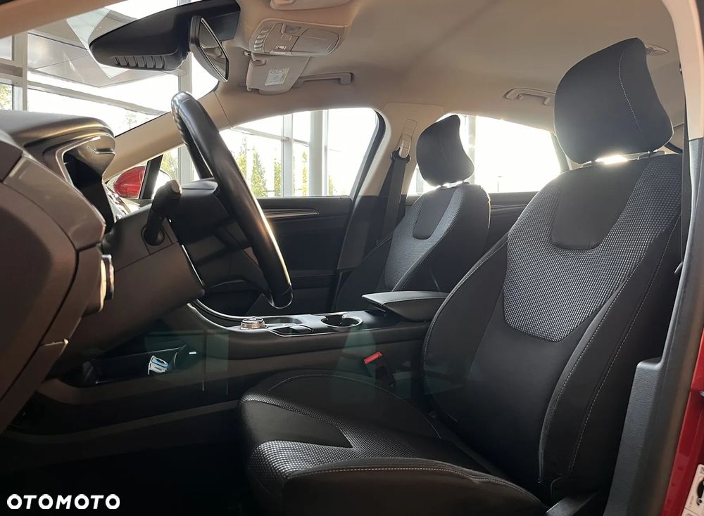 Ford Mondeo 2.0 EcoBlue Titanium - 20