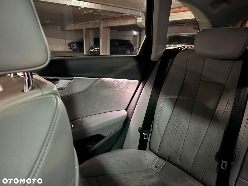 Audi A4 Avant 30 TDI mHEV S tronic - 34