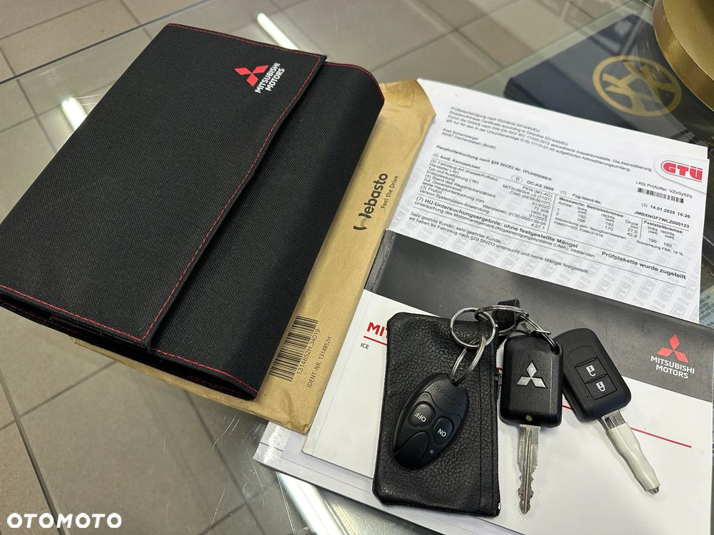 Mitsubishi Outlander 2.0 2WD Diamant Edition - 31