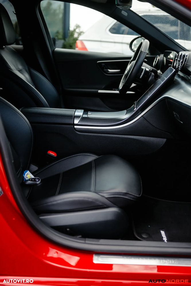 Mercedes-Benz C 300 e 9G-TRONIC AMG Line - 36