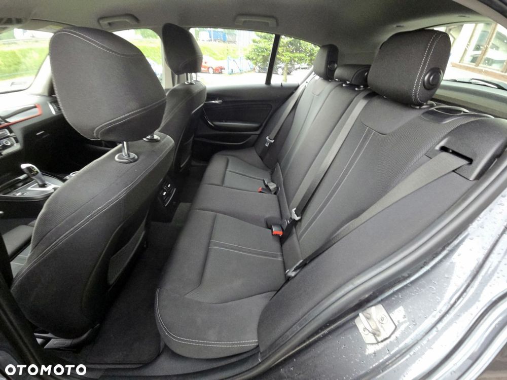 BMW Seria 1 118i Sport Line - 15