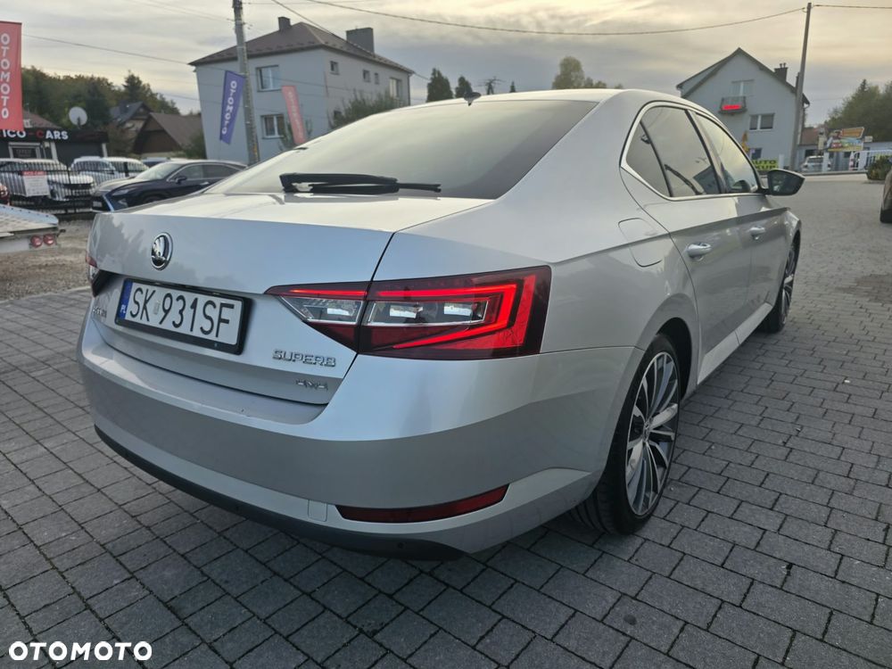 Skoda Superb 2.0 TDI 4x4 L&K DSG - 5