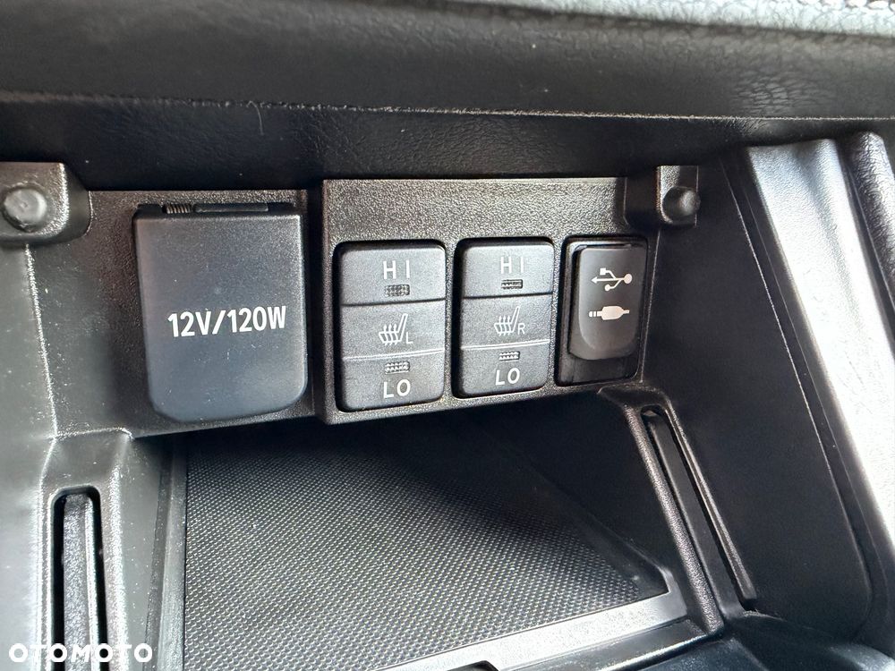 Toyota Auris 1.2 Turbo Edition S+ - 19