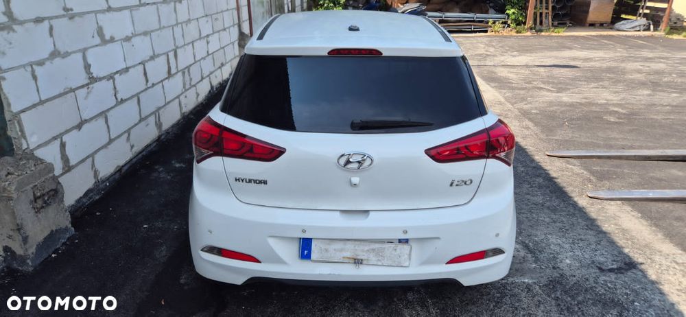 Hyundai i20 1.1 CRDi Comfort - 7
