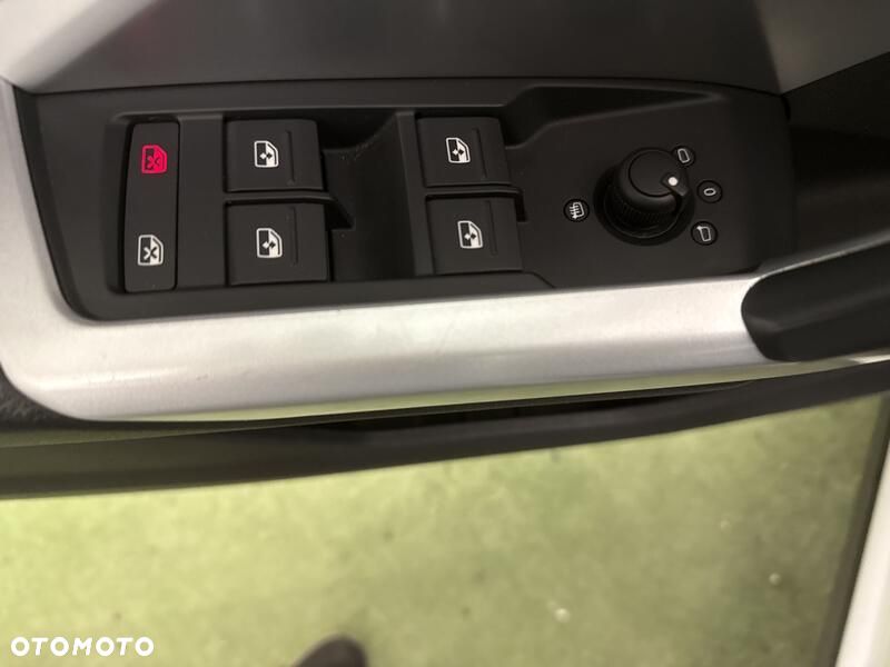 Audi Q3 35 TFSI S tronic - 12