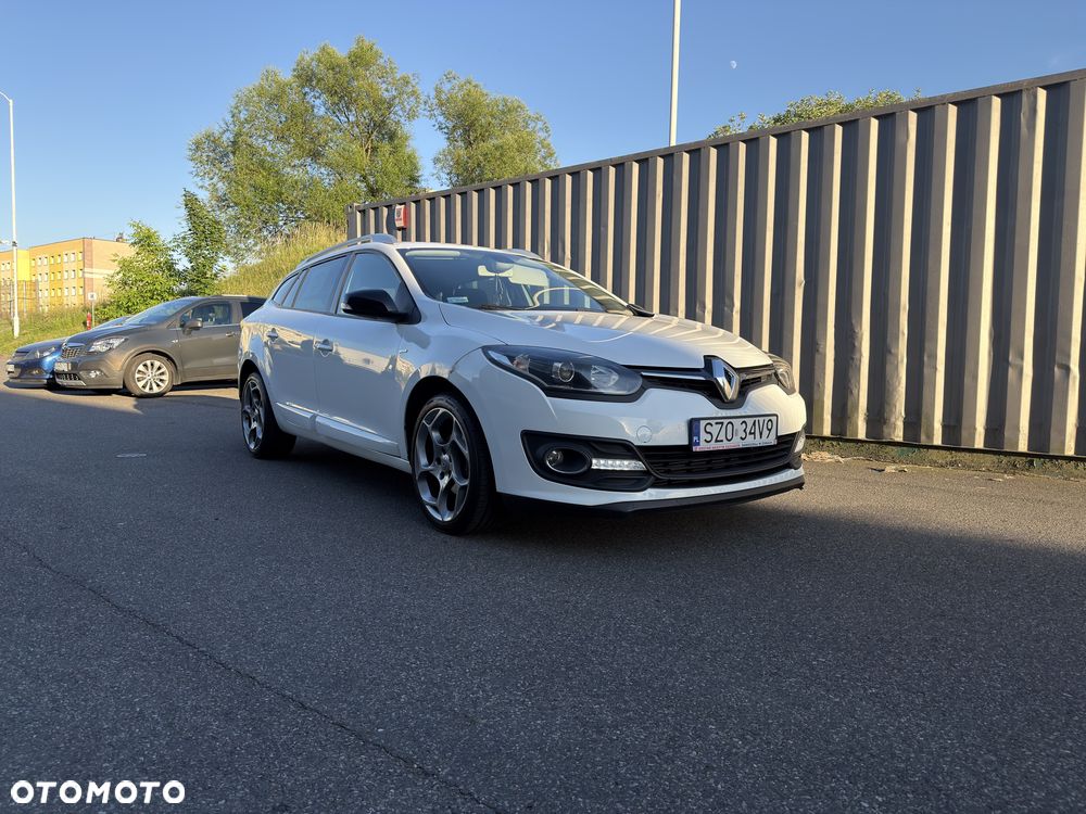 Renault Megane 2015 photo 2