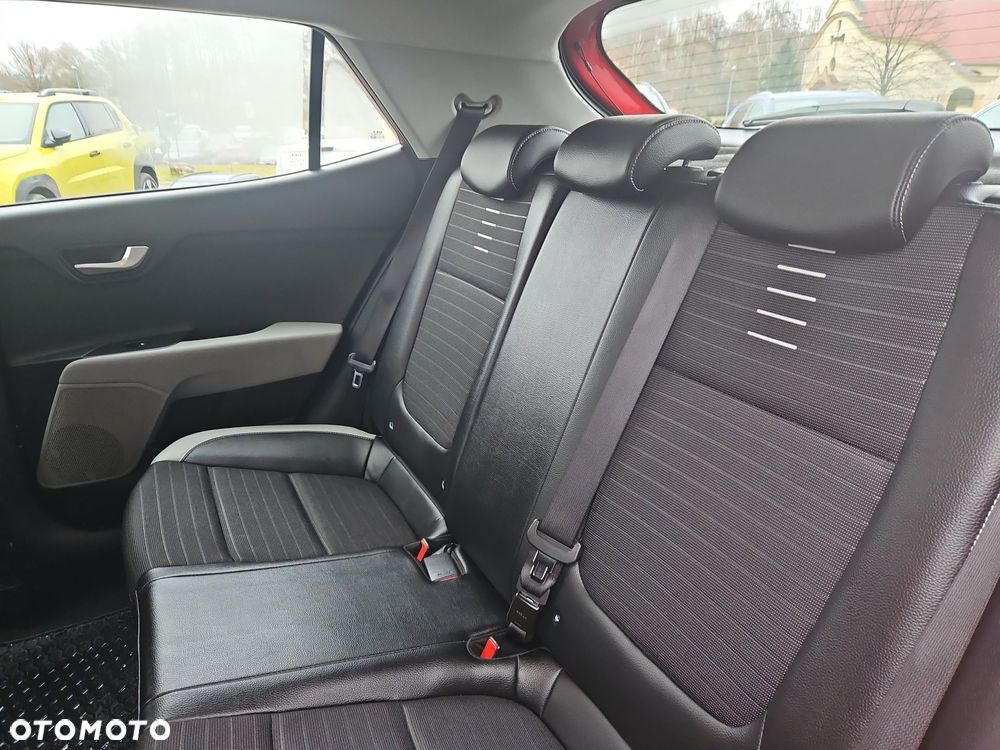 Kia Stonic 1.2 L - 16
