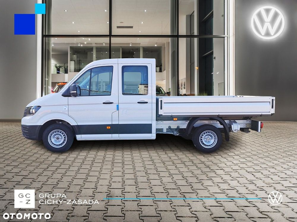 Volkswagen Crafter 35 Skrzyniowy z podwójną kabiną silnik: 2,0 l EU6 SCR 140 KM / skrzynia biegów: Przedni napęd manualna 6-biegowa rozstaw osi: 3640 mm - 2