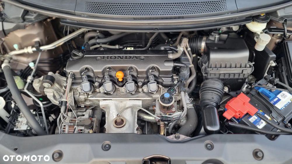 Honda Civic 1.8 i-VTEC Sport - 30