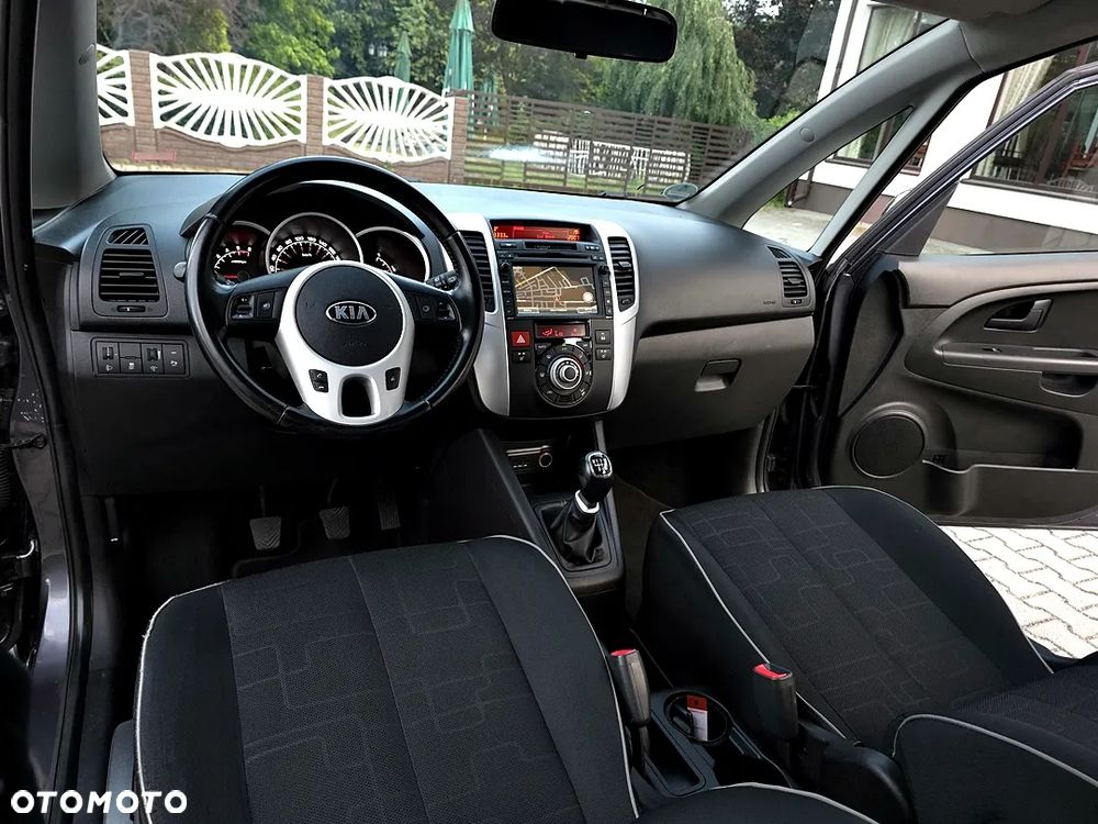 Kia Venga 1.6 CRDi 128 Platinum Edition - 38